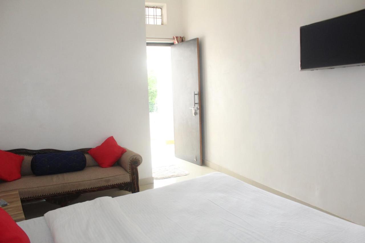 Hotel Heritage High อุเดเปอร์ ภายนอก รูปภาพ
